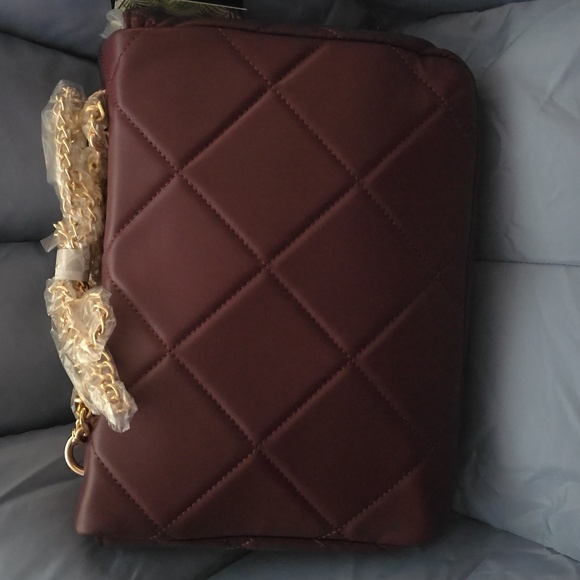 NWT Badgley Mischka large crossbody - Picture 2 of 4